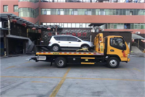 无棣汽车紧急补胎换胎救援